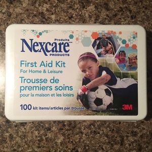 Brand New Nexcare First Aid Kit 100 Items